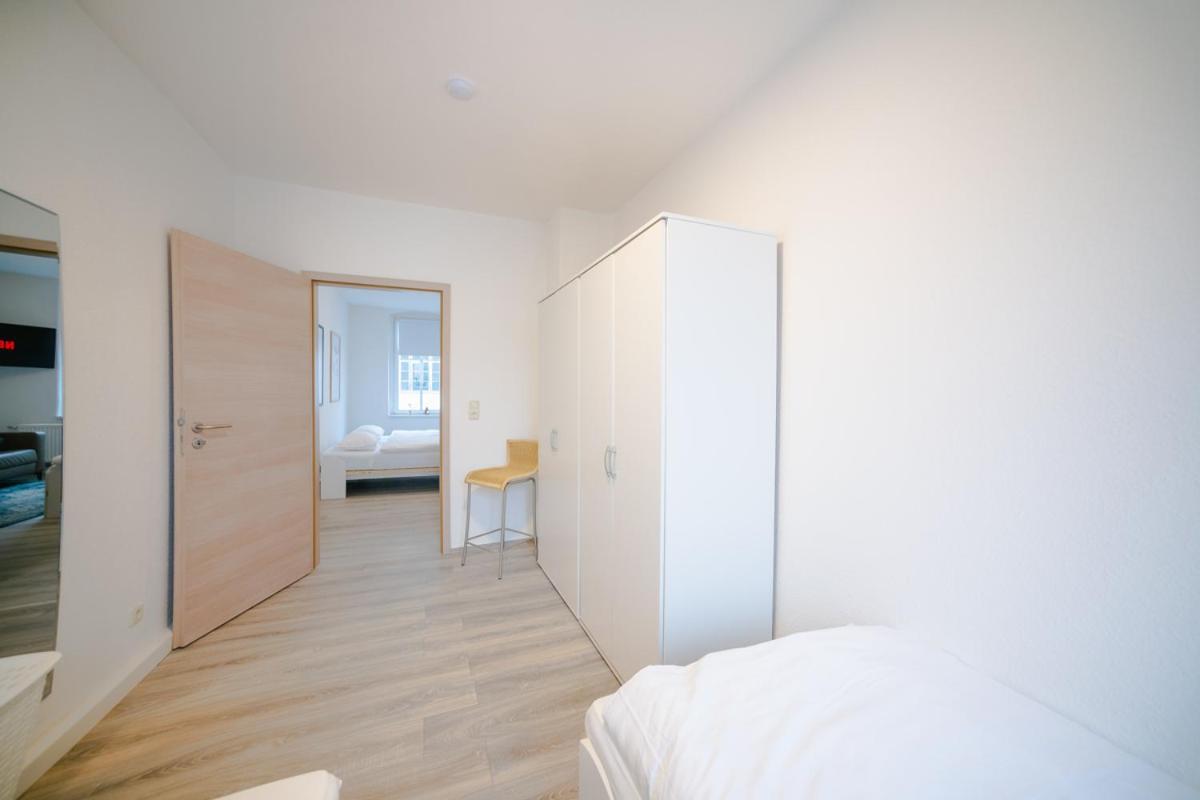 Ferienwohnung Laura In Gera Fuer Bis Zu 4 Personen - Neu Renoviert Kültér fotó