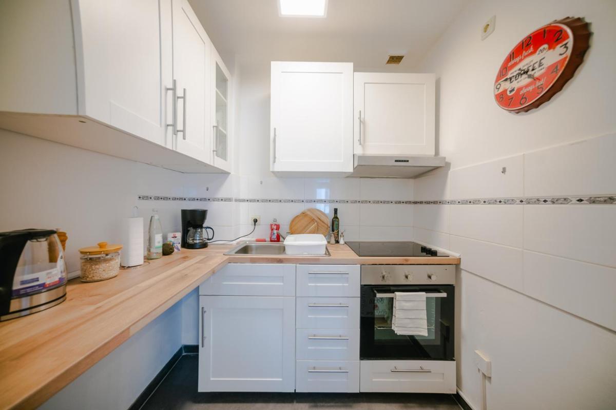 Ferienwohnung Laura In Gera Fuer Bis Zu 4 Personen - Neu Renoviert Kültér fotó